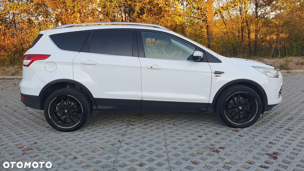 Ford Kuga - 3