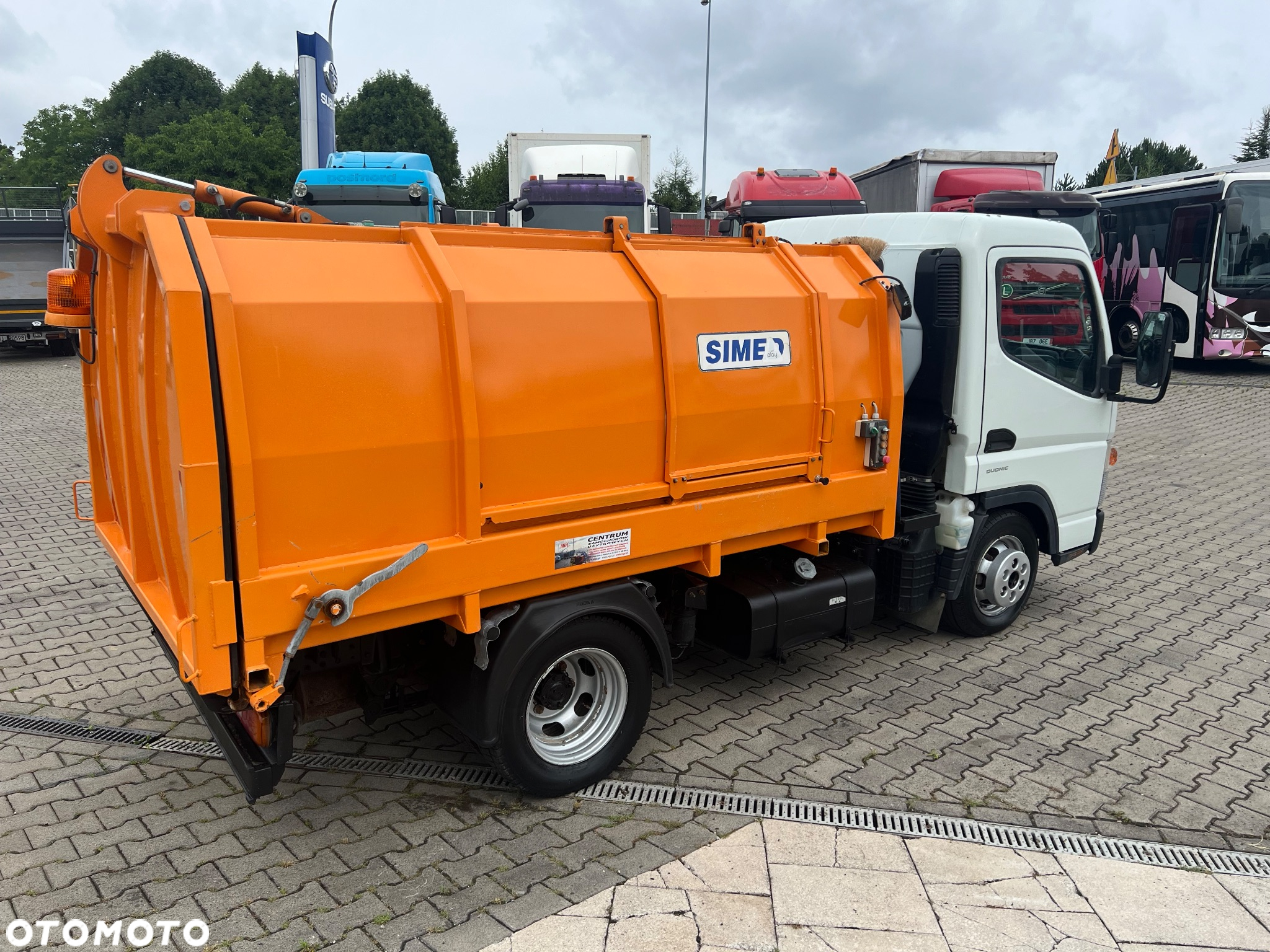 Mitsubishi Canter 3S13 - 4