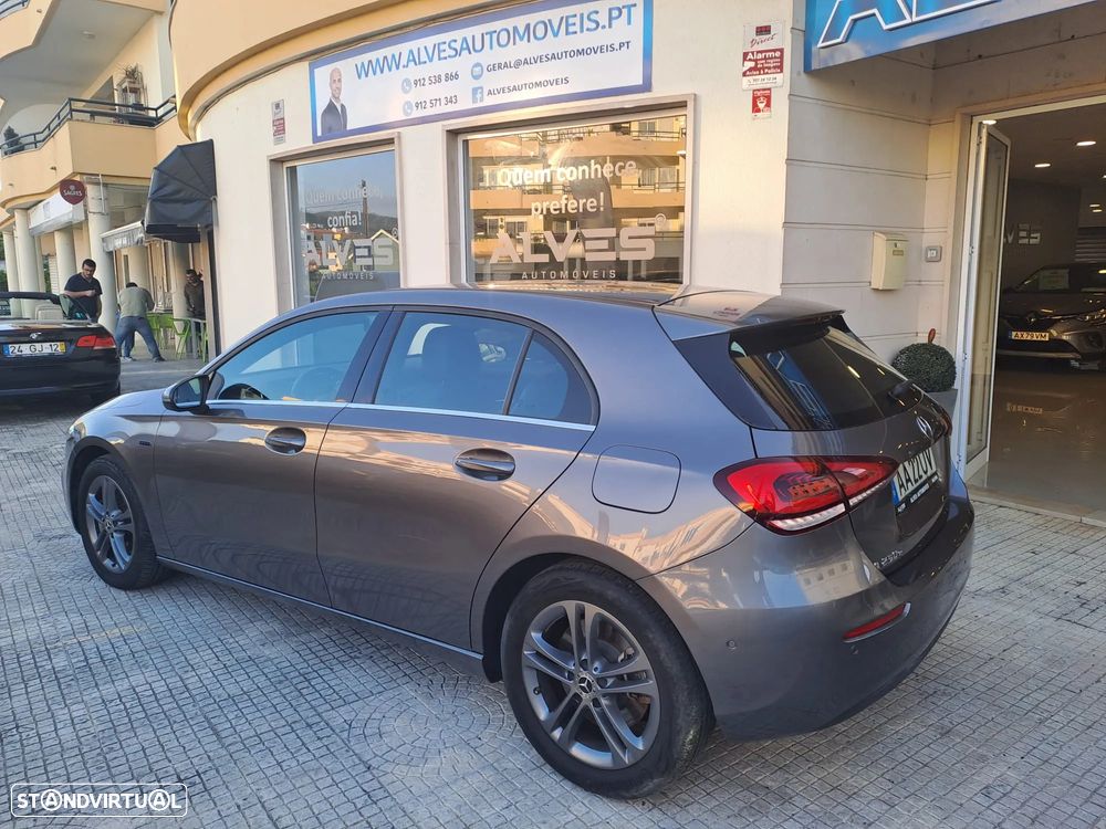 Mercedes-Benz A 250 - 14