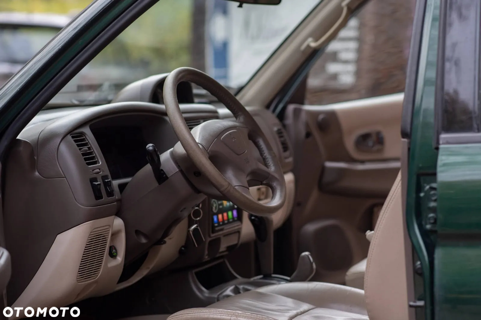 Mitsubishi Pajero Sport - 11
