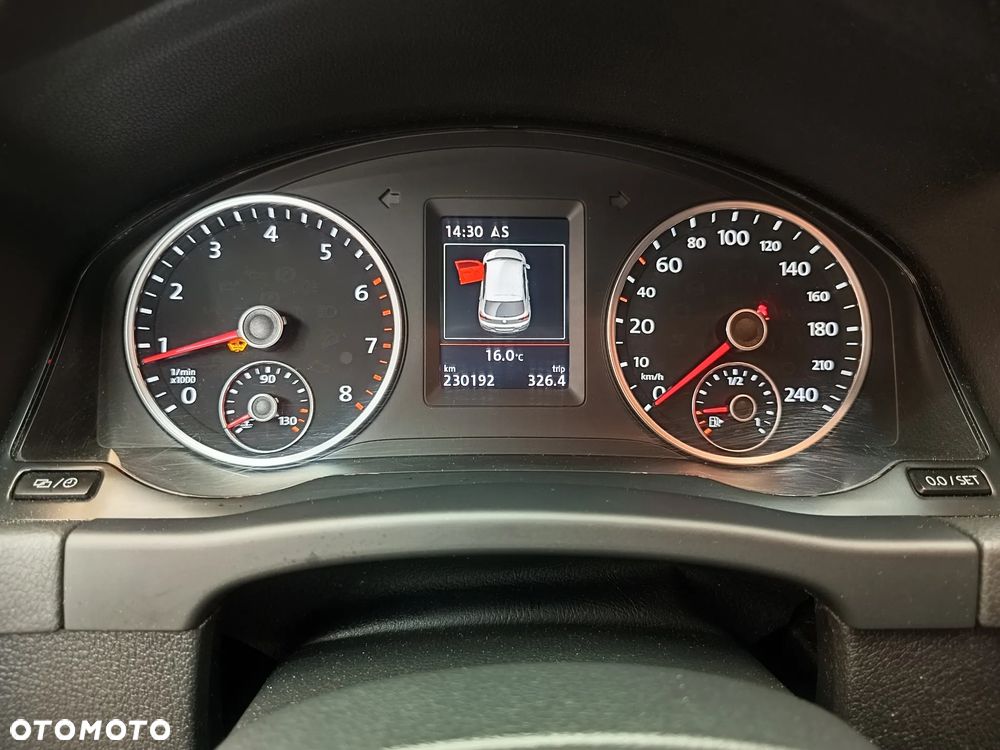 Volkswagen Tiguan - 23