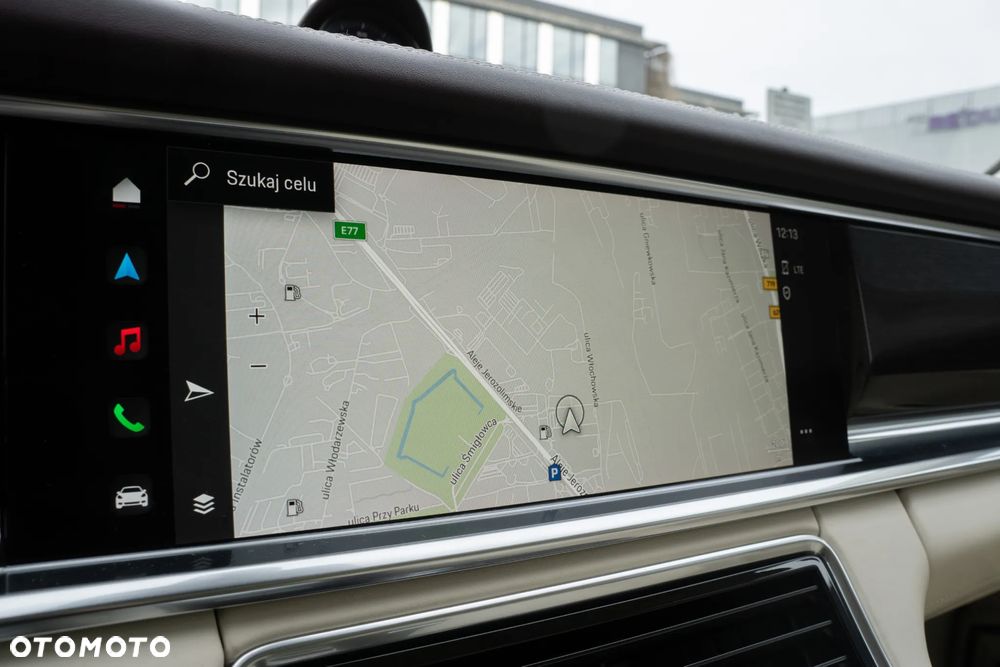 Porsche Panamera 4 Platinum Edition - 30