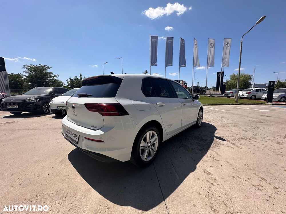 Volkswagen Golf 1.5 eTSI OPF DSG Life - 7