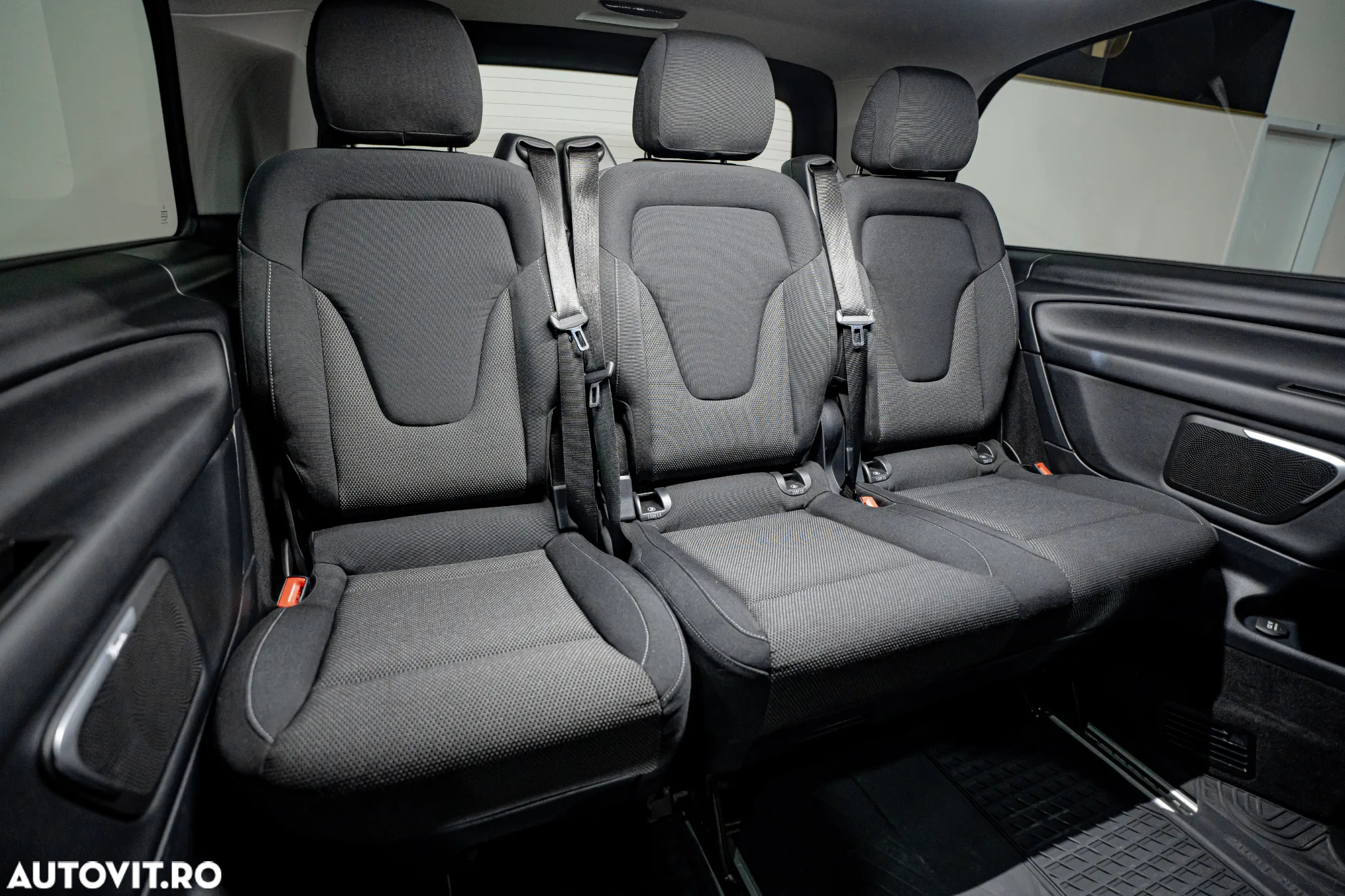 Mercedes-Benz V 250 d Combi Lung 190 CP AWD 9AT - 23
