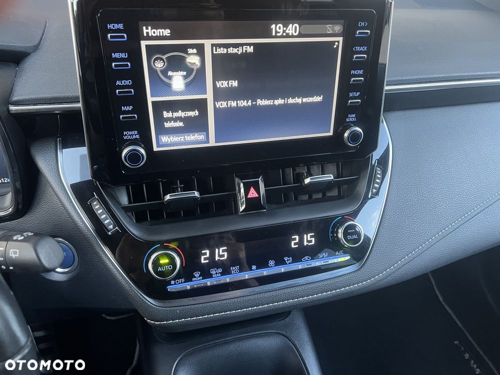 Toyota Corolla - 24
