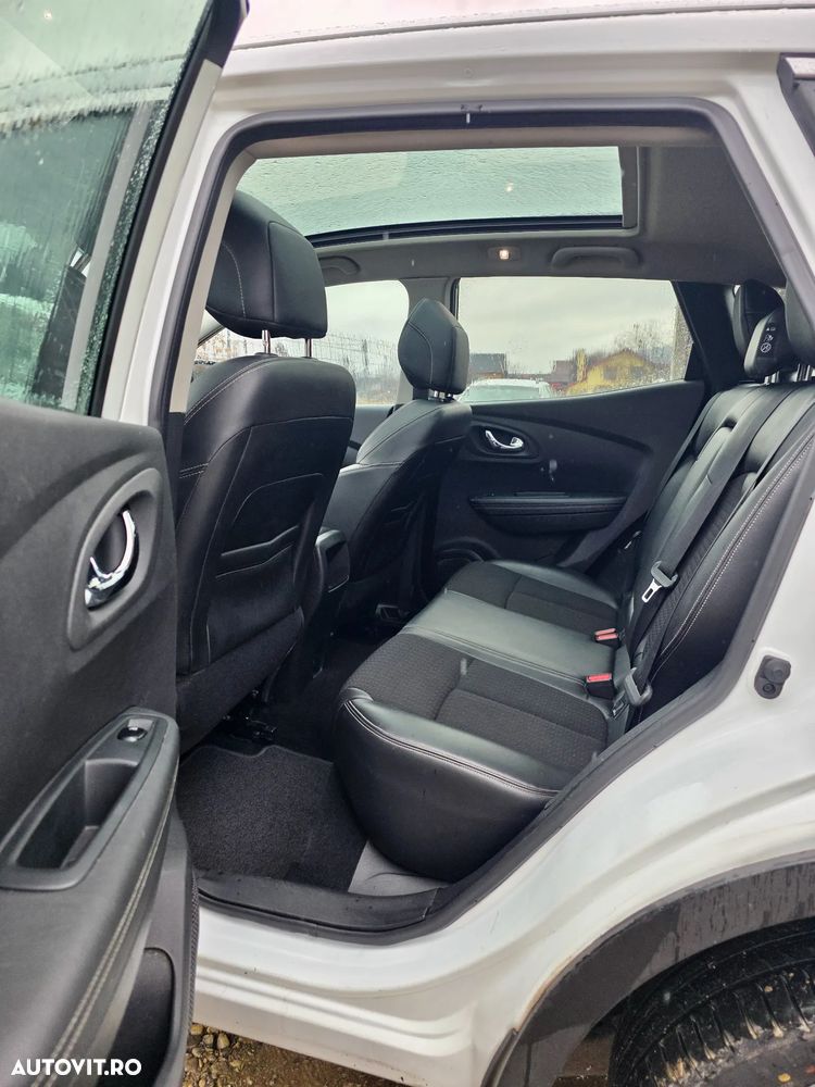 Nissan Qashqai 1.6 DCI 4 x 4 DPF tekna - 12