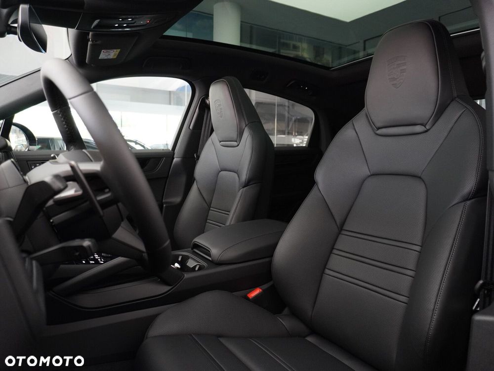 Porsche Cayenne Black Edition - 30