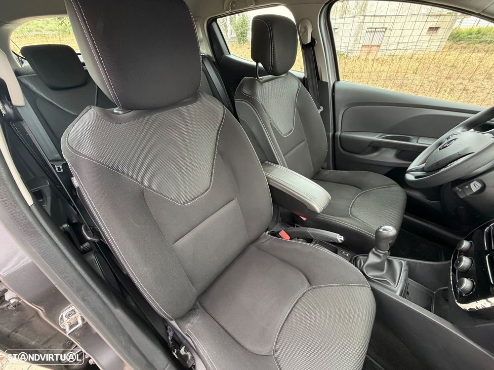 Renault Clio ENERGY TCe 90 Start & Stop Experience - 9