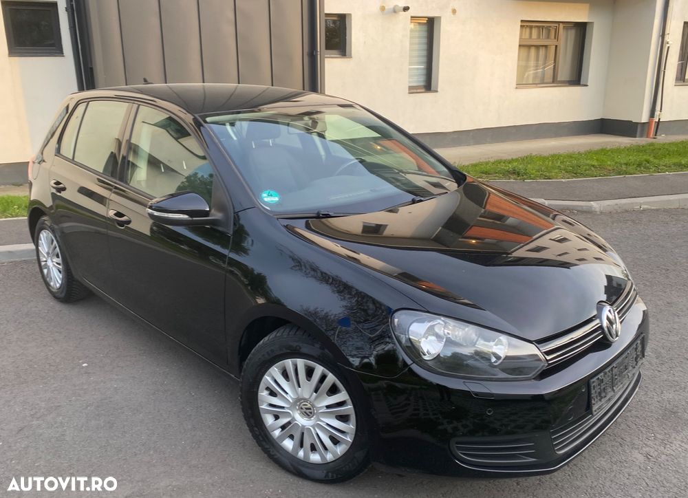 Volkswagen Golf 2.0 TDI DPF Highline - 1