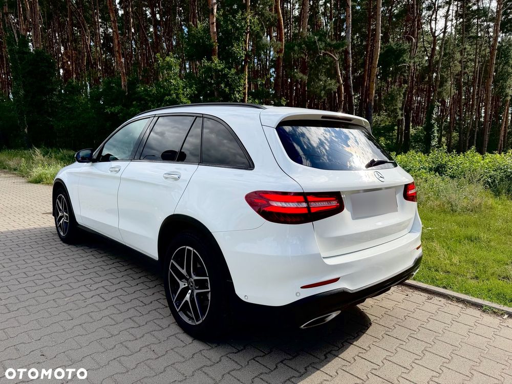 Mercedes-Benz GLC - 14