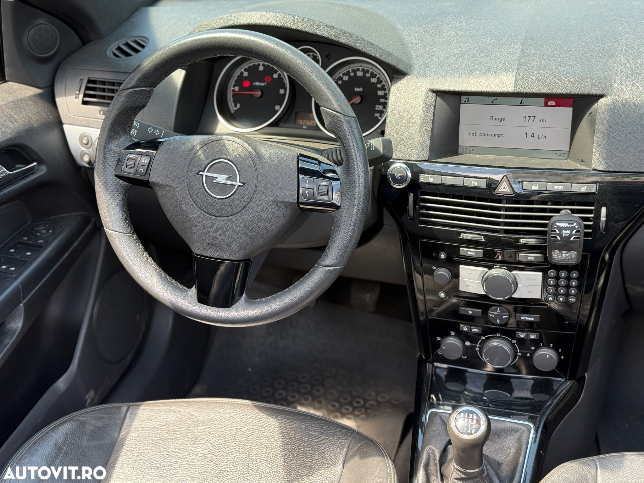 Opel Astra GTC 1.9 CDTI Sport - 18