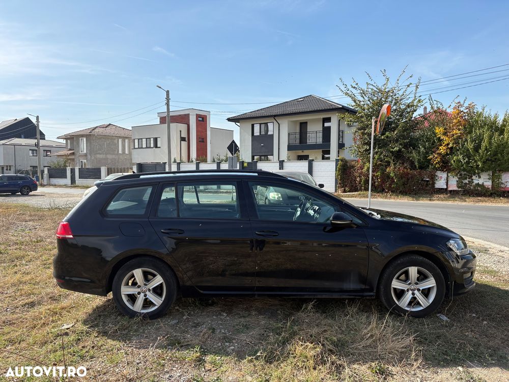 Volkswagen Golf - 14