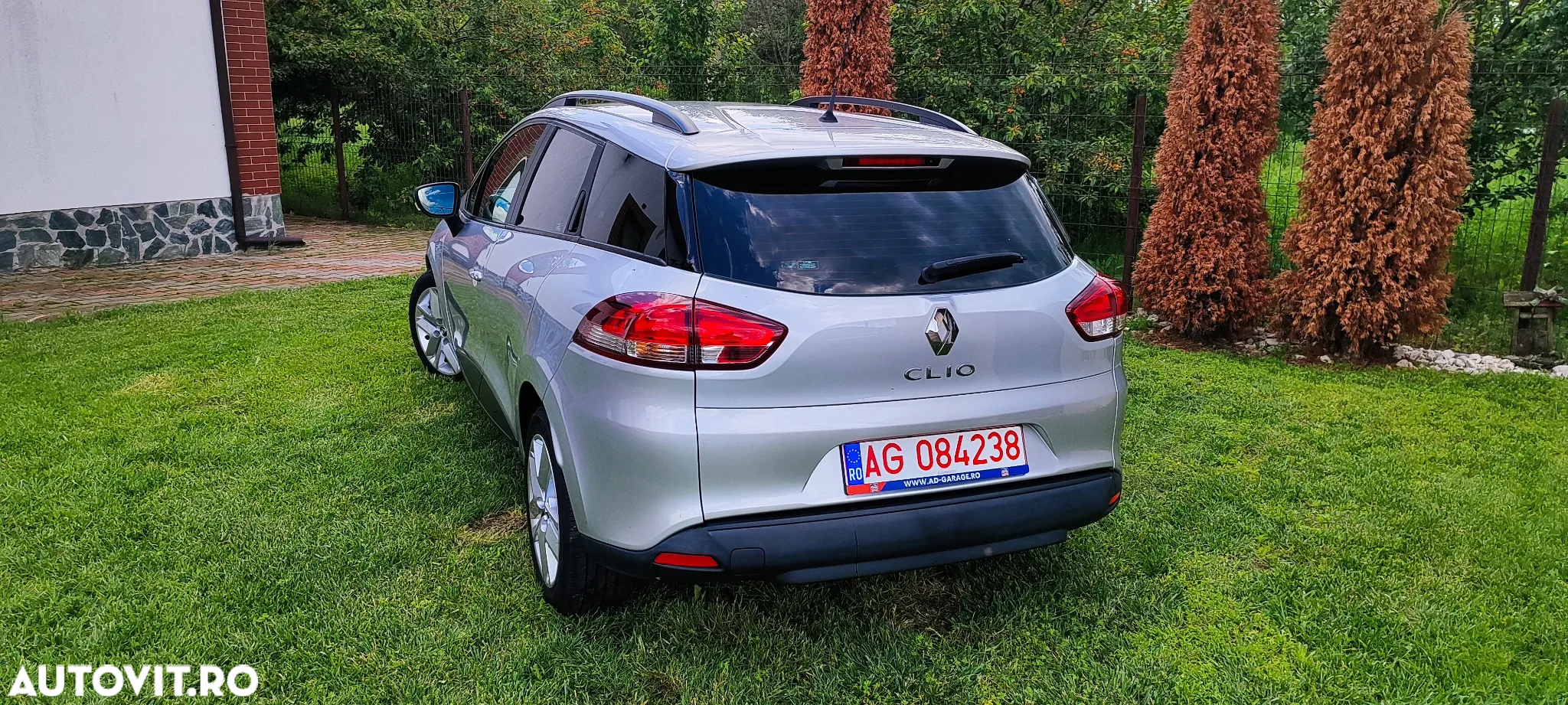 Renault Clio Grandtour Energy TCe 90 Start & Stop Dynamique - 10