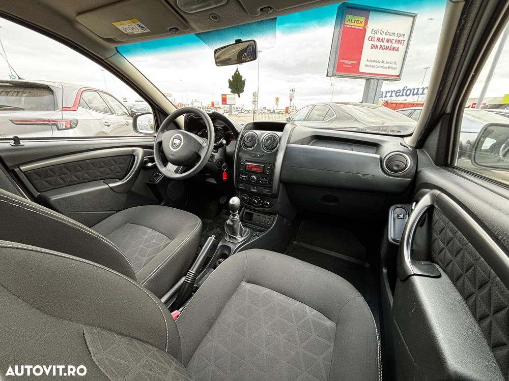 Dacia Duster 1.5 dCi 4x2 Laureate - 8