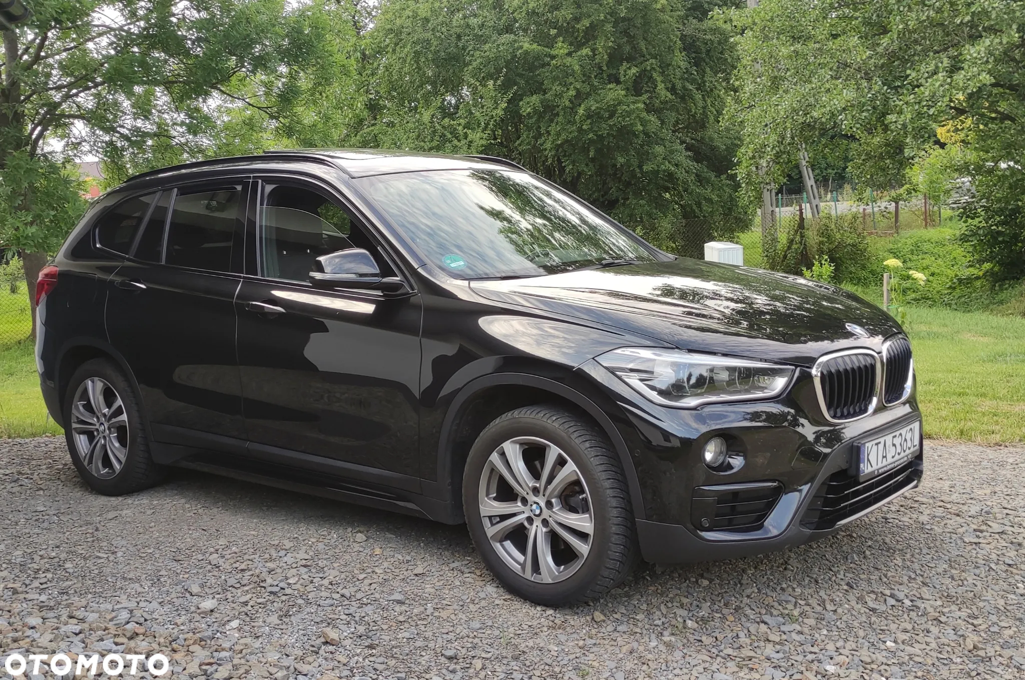 BMW X1 xDrive18d - 13