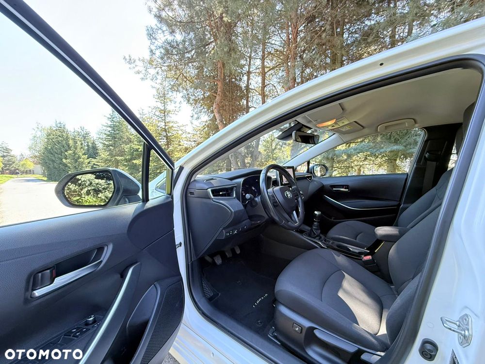 Toyota Corolla 1.5 Comfort - 13