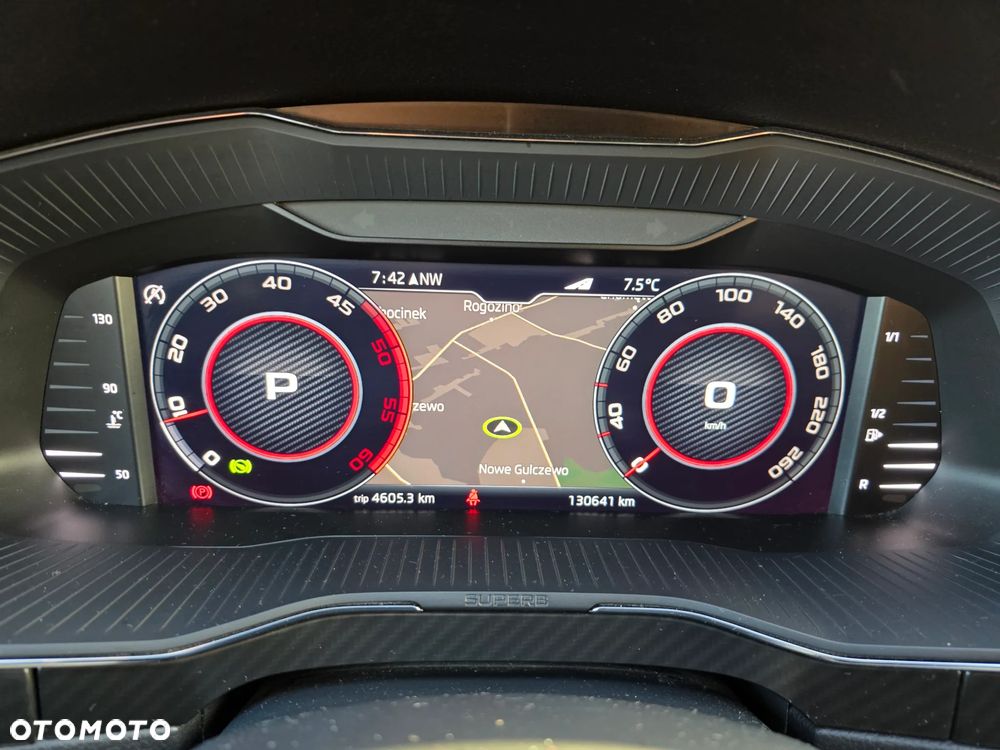 Skoda Superb 2.0 TDI SCR 4x4 Sportline DSG - 30