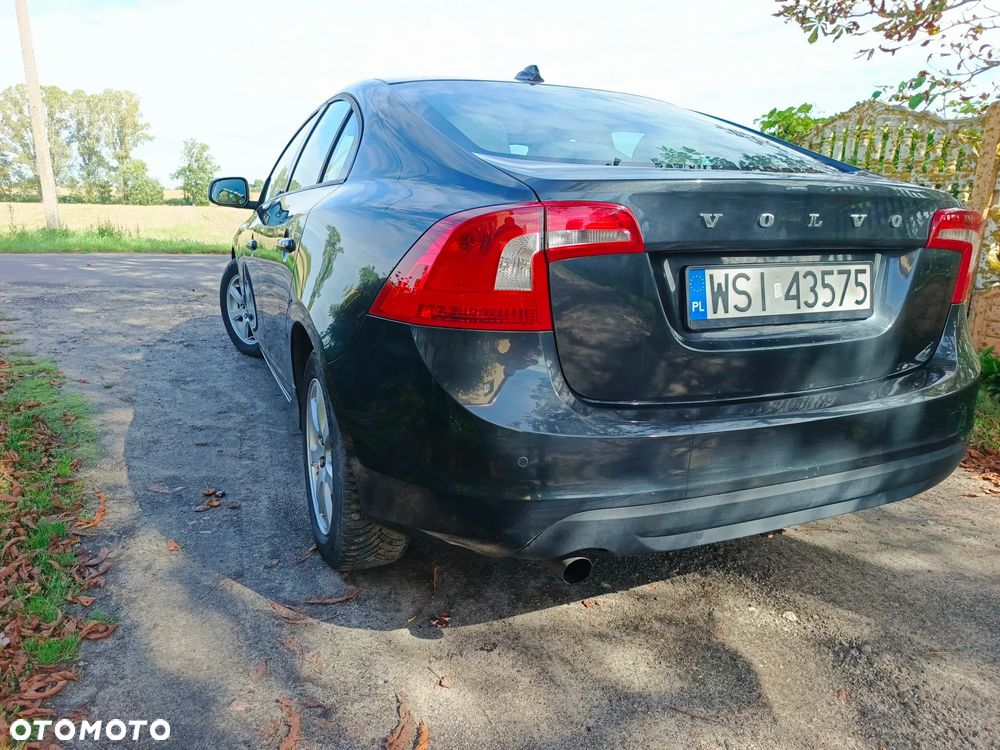 Volvo S60 D2 - 5