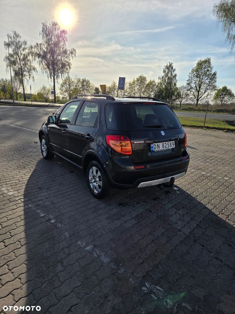 Suzuki SX4 1.6 Explore 4WD - 7