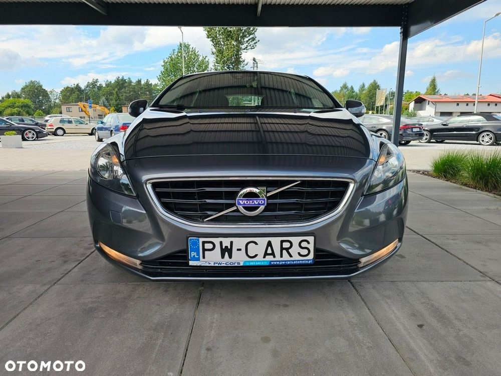 Volvo V40 D2 Momentum - 5