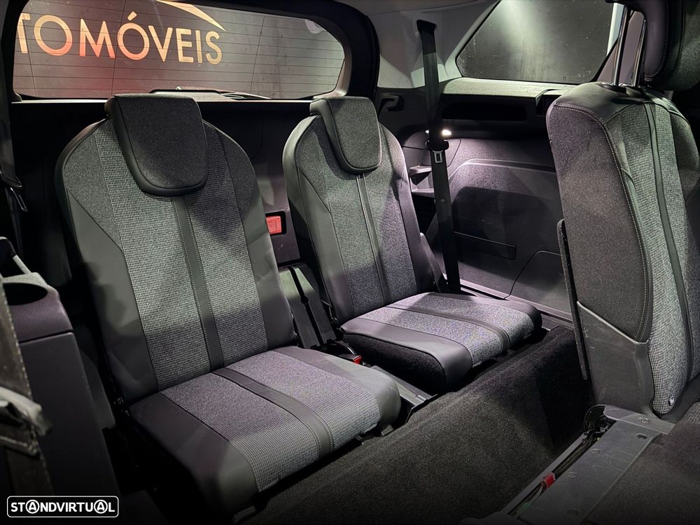 Peugeot 5008 1.5 BlueHDi Allure Pack EAT8 - 42