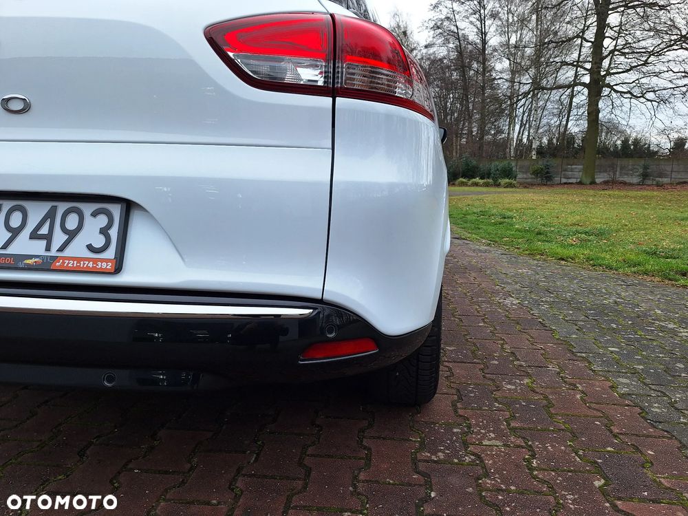 Renault Clio 1.2 16V 75 LIMITED - 24