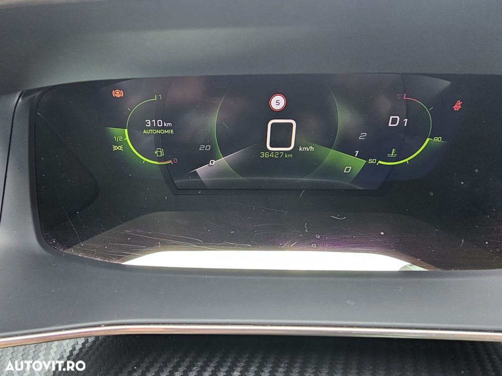 Peugeot 2008 1.5 BlueHDI STT EAT8 GT Line - 9