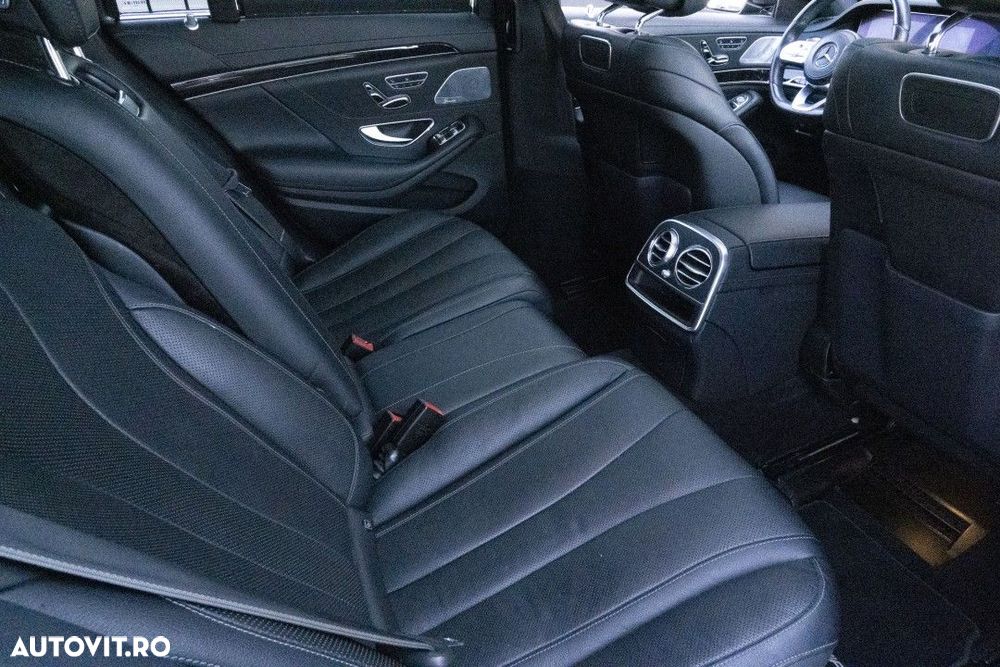 Mercedes-Benz S - 8