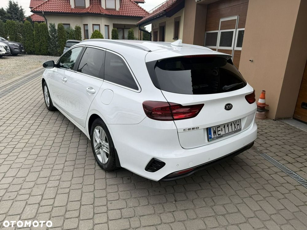 Kia Ceed 1.4 T-GDI L Business Line Plus DCT - 9
