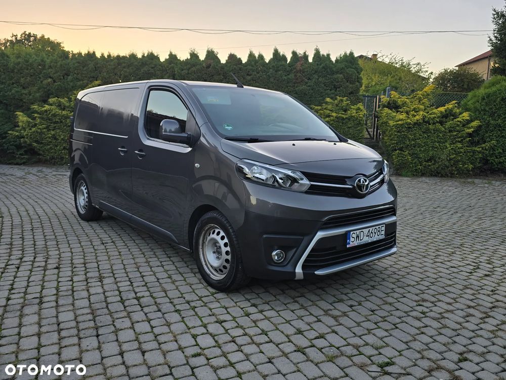 Toyota ProAce - 16