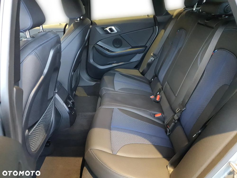 BMW Seria 2 218i M Sport - 22