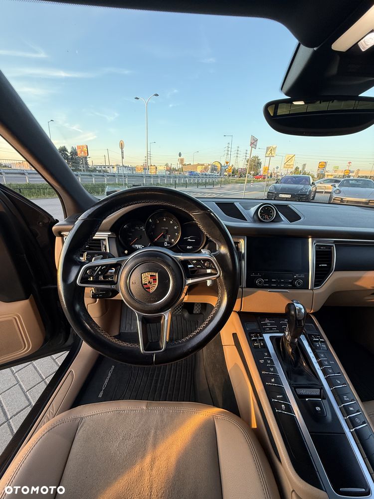 Porsche Macan PDK - 16