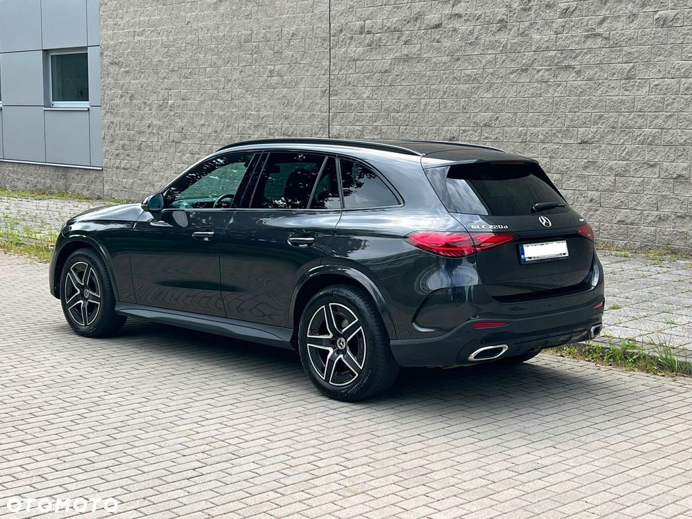 Mercedes-Benz GLC 220 d mHEV 4-Matic AMG Line - 11