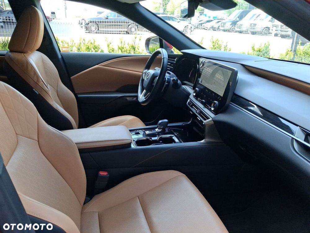 Lexus RX - 13