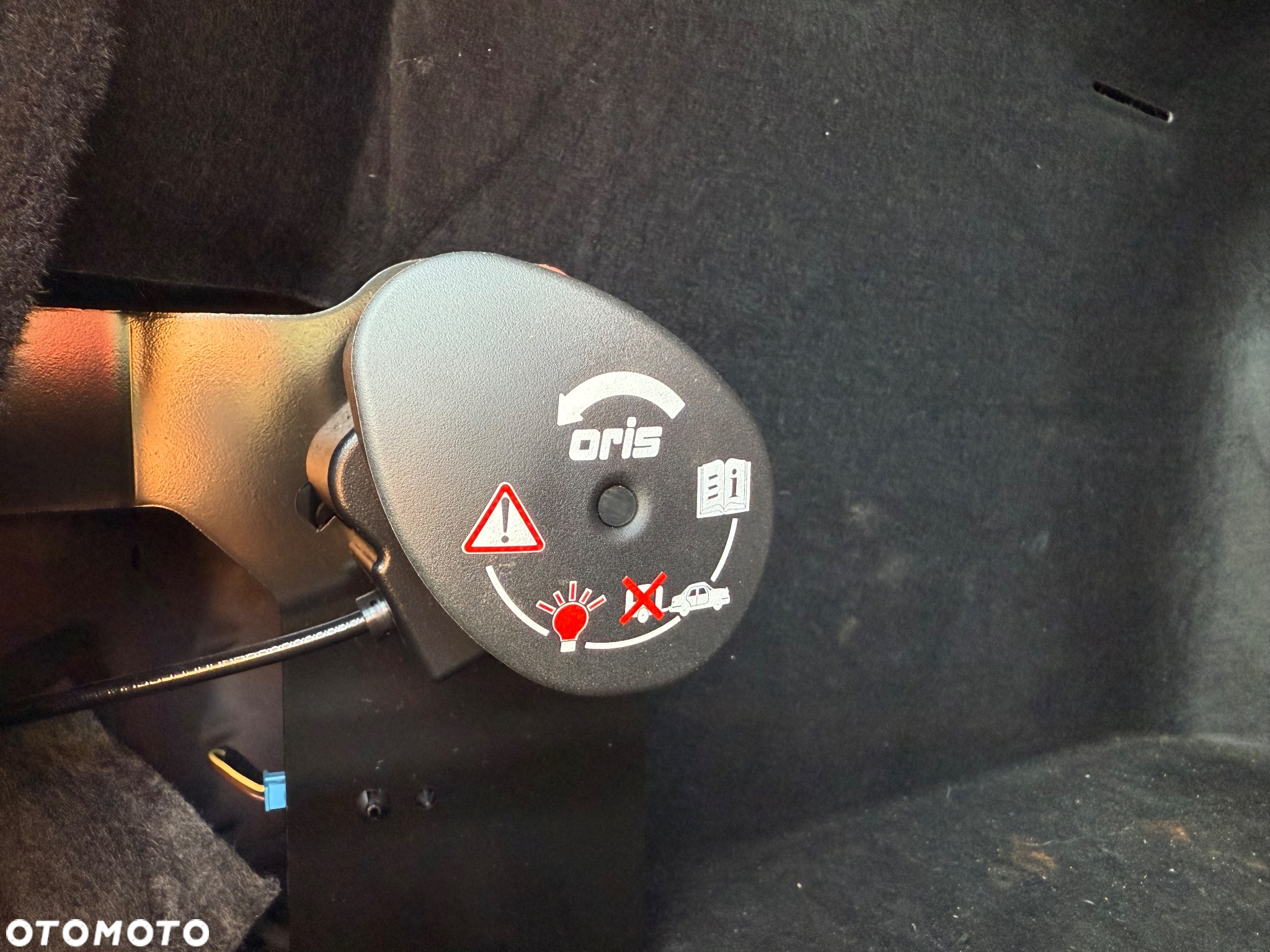 Mercedes-Benz Klasa E 250 T CDI DPF BlueEFFICIENCY Automatik Avantgarde - 35