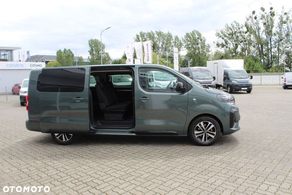 Peugeot Traveller - 6