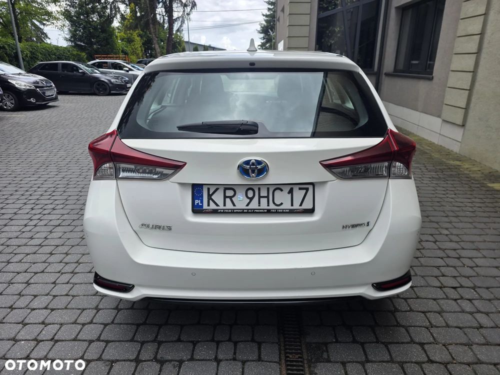 Toyota Auris - 10