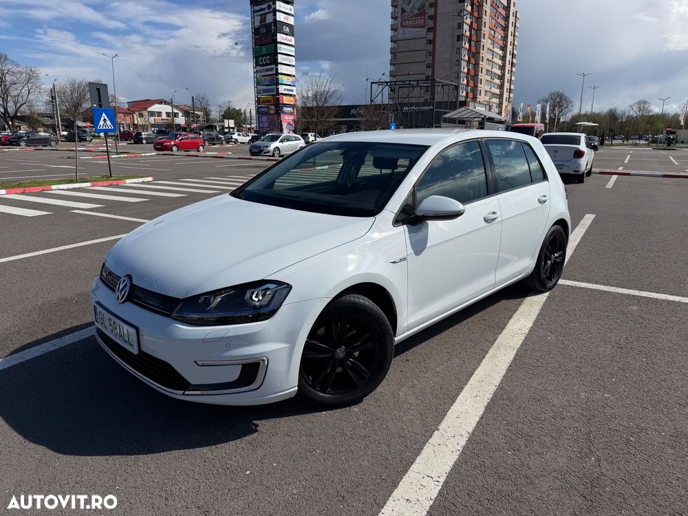 Volkswagen Golf e-Golf - 2