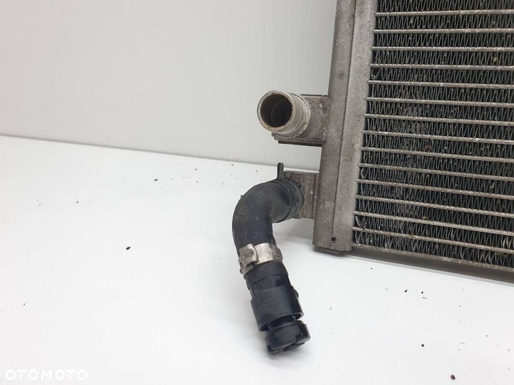 CHŁODNICA WODY JAGUAR F-PACE X761 3.0 SCV6 340KM GX73-8K230-BB ORYGINAŁ - 2