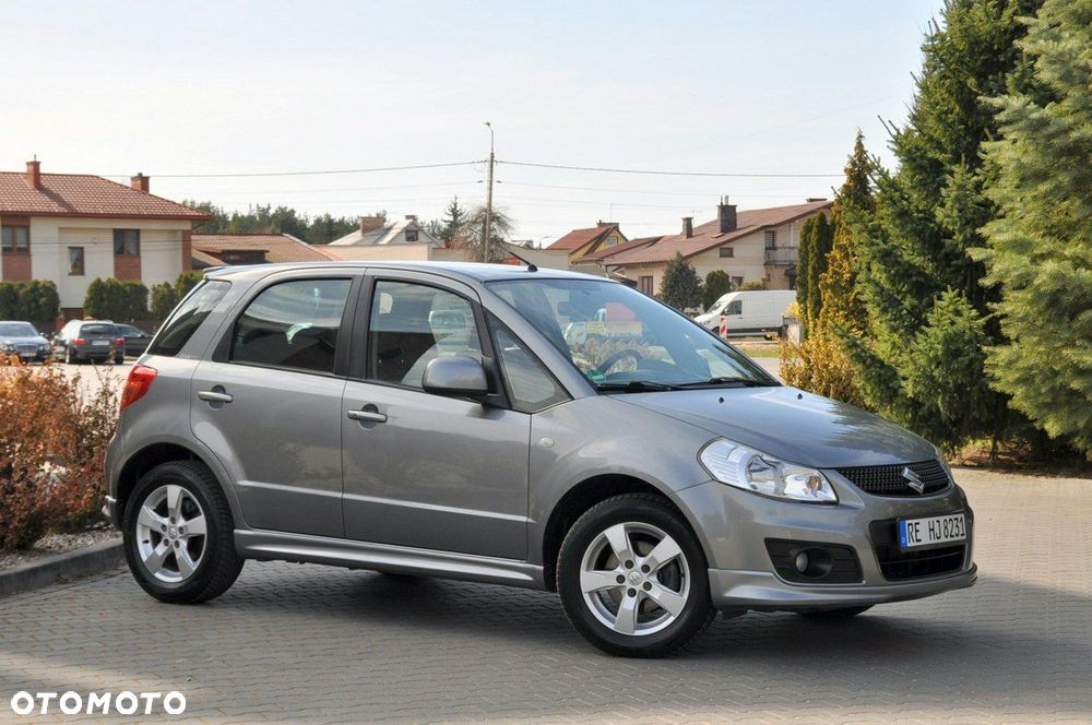 Suzuki SX4 - 4