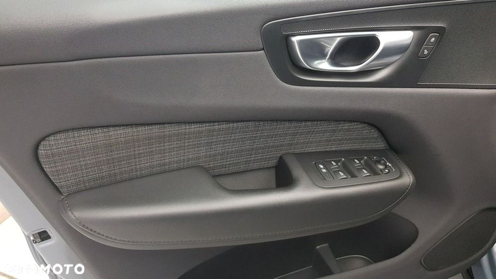 Volvo XC 60 - 21