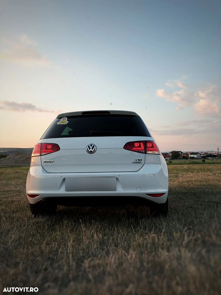 Volkswagen Golf 1.2 TSI DSG Comfortline - 5