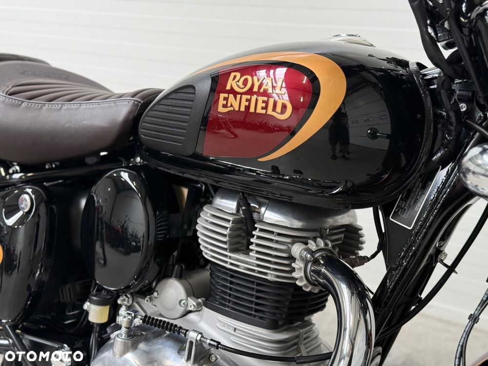 Royal Enfield Classic - 16