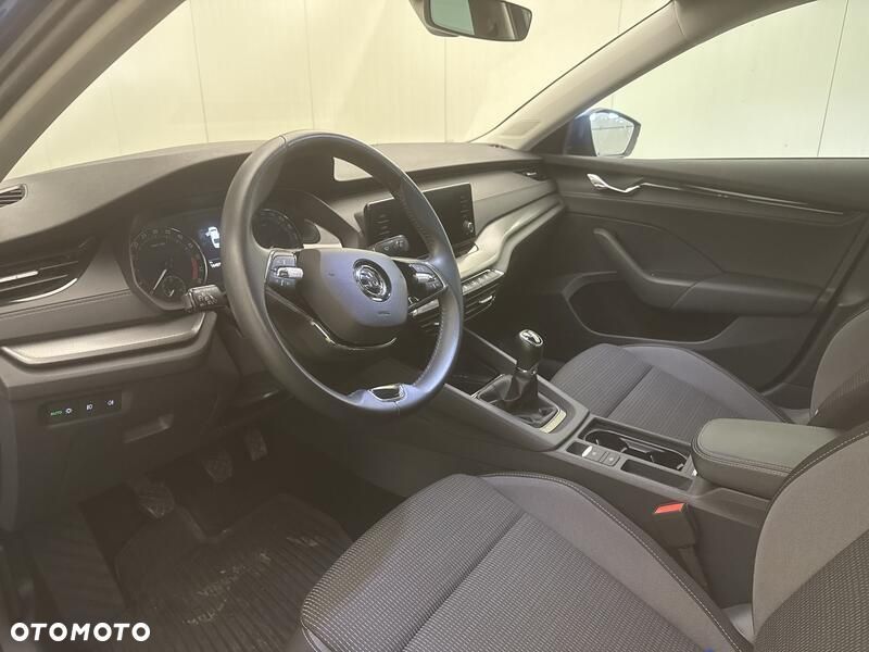 Skoda Octavia 2.0 TDI Ambition - 10