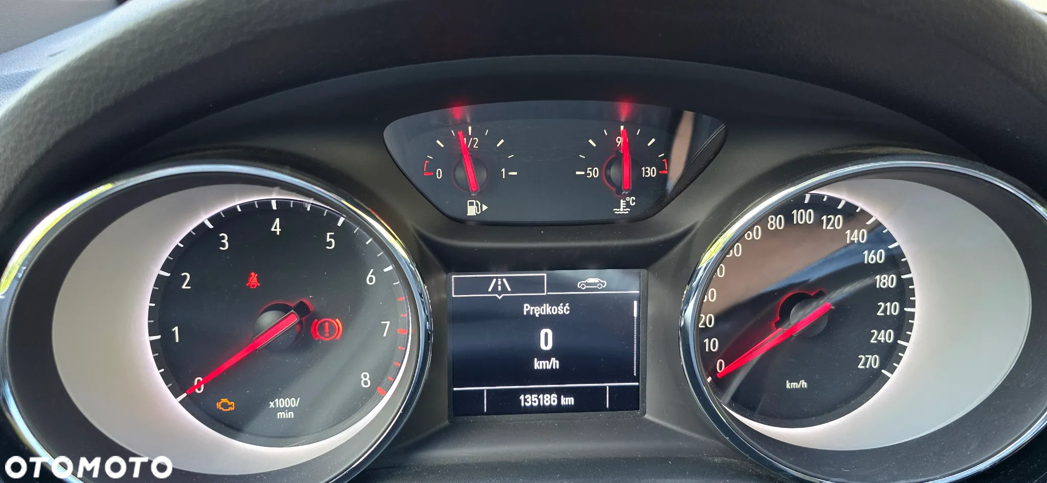 Opel Astra V 1.4 T GPF Dynamic - 8