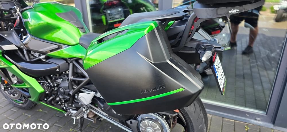 Kawasaki H2 - 41