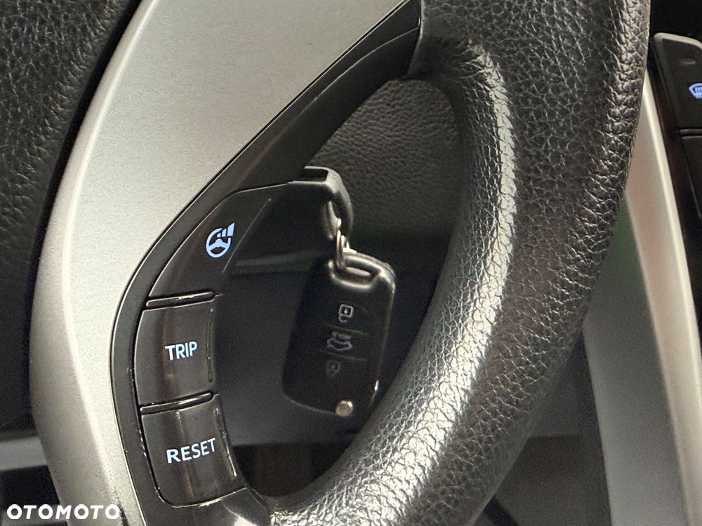 Hyundai i30 1.4 Passion - 24