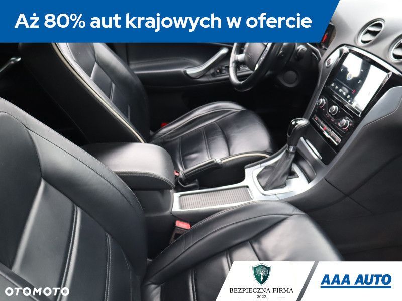Ford Mondeo SW - 11