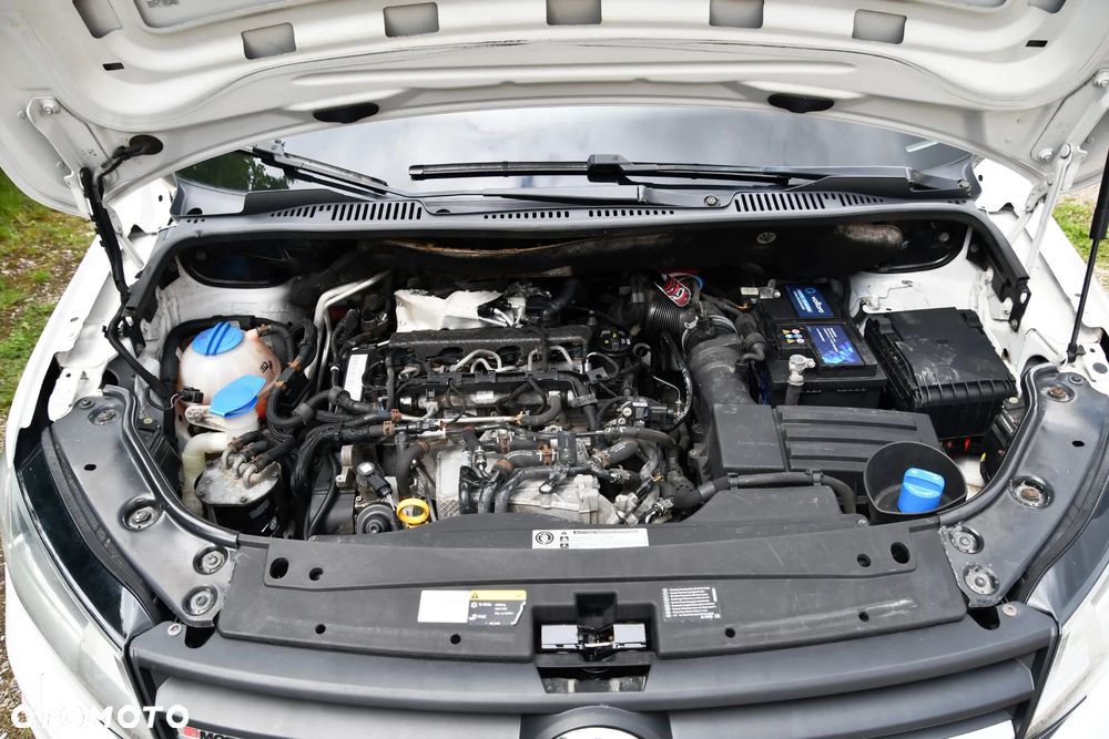 Volkswagen Caddy 2.0 TDI Highline 4Motion - 35