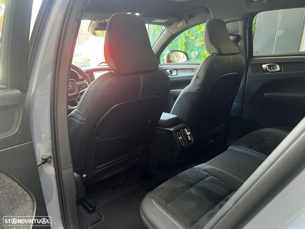 Volvo C40 Recharge Twin Ultimate - 11